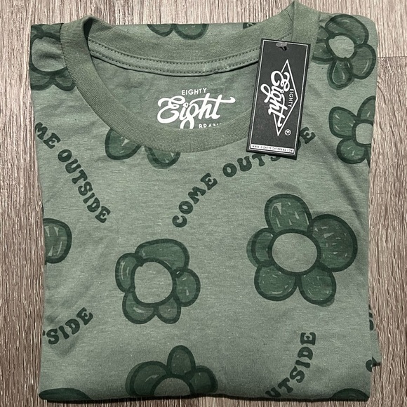 Come Outside Flower Tee - Picture 1 of 3